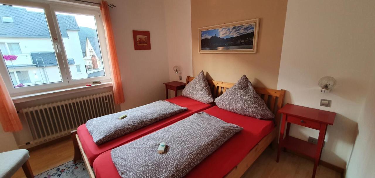 Pension Regina Cochem Bagian luar foto