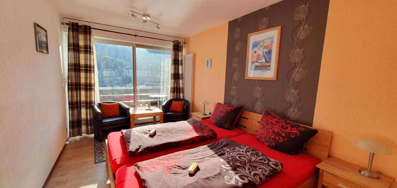 Pension Regina Cochem Bagian luar foto